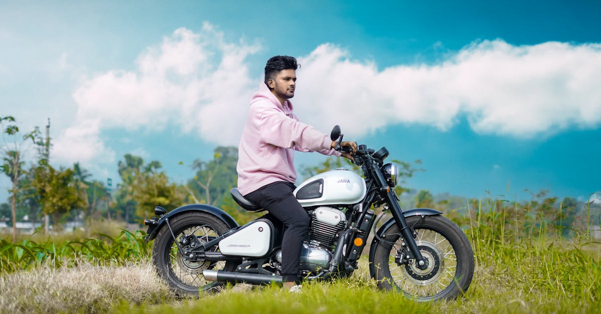 découvrez notre assurance moto qui vous offre une protection complète pour votre véhicule. bénéficiez de garanties adaptées à vos besoins et d'un service client à l'écoute. roulez en toute sérénité avec une couverture fiable et abordable.