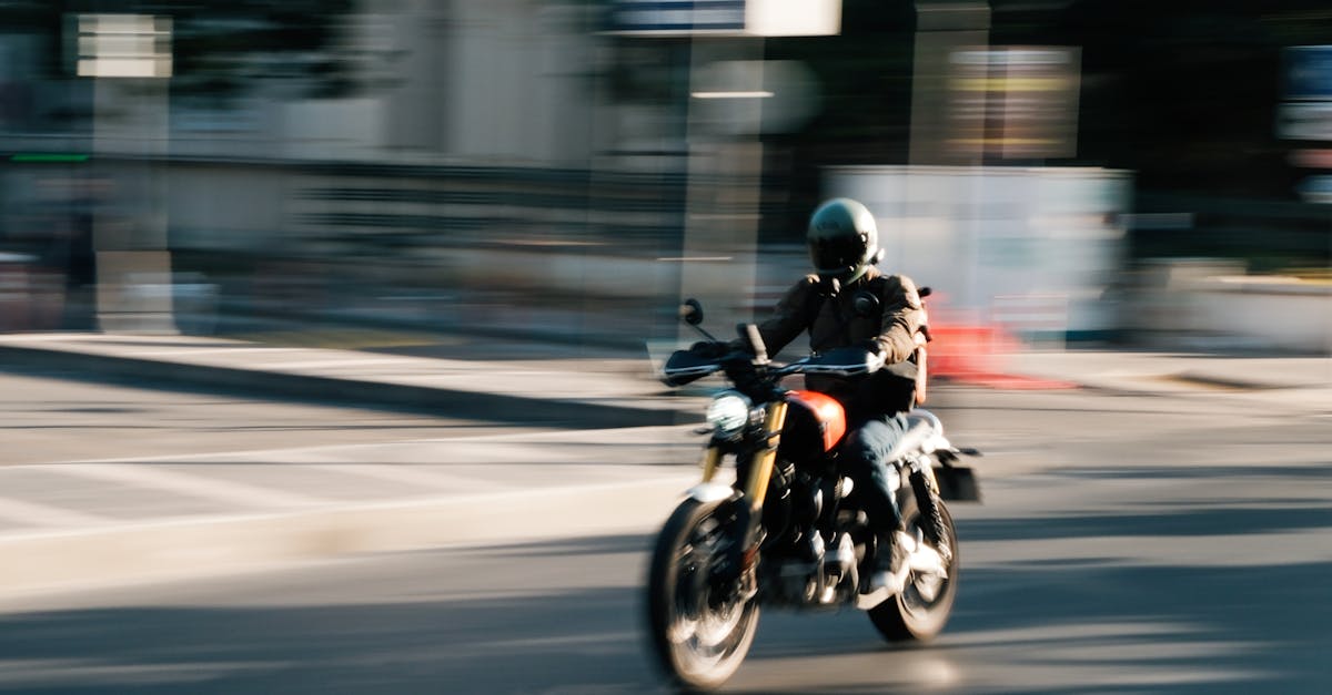 découvrez les meilleures options d'assurance moto adaptées à vos besoins. protégez votre deux-roues avec des couvertures complètes et des tarifs compétitifs. demandez un devis dès aujourd'hui et partez l'esprit tranquille sur la route.