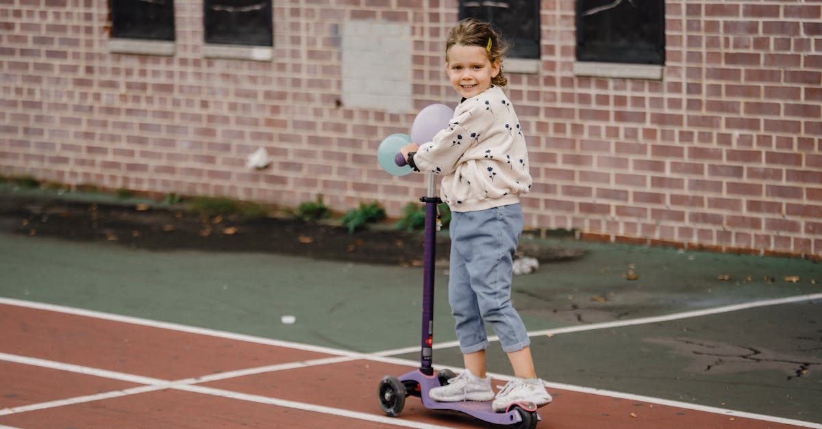 comparez les assurances pour trottinettes électriques en un seul endroit ! découvrez les meilleures offres, trouvez une couverture adaptée à vos besoins et roulez l'esprit tranquille grâce à notre comparateur dédié aux assurés de trottinettes.