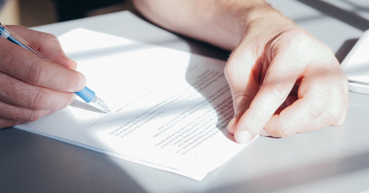 protégez votre scooter avec notre assurance spécialisée. bénéficiez d'une couverture complète contre les dommages, le vol et la responsabilité civile, tout en profitant de tarifs compétitifs. souscrivez facilement en ligne et circulez en toute sérénité!