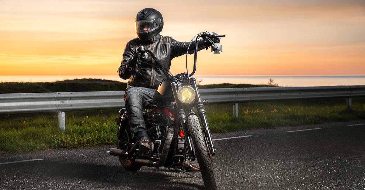 découvrez nos assurances motos adaptées à vos besoins. protège votre véhicule et votre tranquillité d'esprit grâce à nos formules sur mesure. comparez les offres et trouvez la couverture idéale pour votre moto.