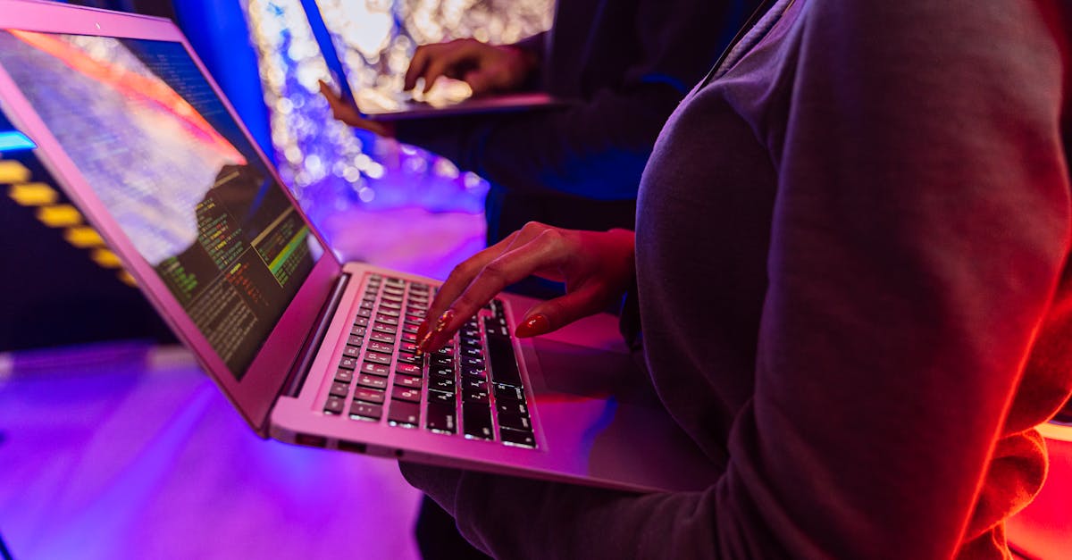 découvrez l'univers des données numériques : définition, enjeux et impact sur les entreprises et la société. apprenez comment le big data, l'analyse de données et la transformation digitale révolutionnent notre quotidien et façonnent l'avenir.