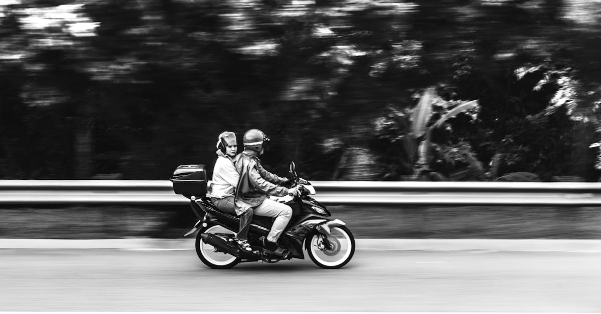 découvrez des solutions d'assurance scooter adaptées à vos besoins. protégez votre véhicule et roulez l'esprit tranquille avec des garanties complètes, des tarifs compétitifs et un service client à votre écoute. comparez nos offres dès maintenant !