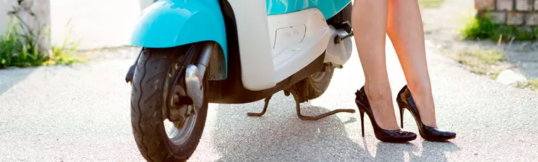découvrez notre service d'assurance scooter en ligne, simple et rapide. protégez votre deux-roues avec une couverture adaptée à vos besoins et obtenez des devis personnalisés en quelques clics.