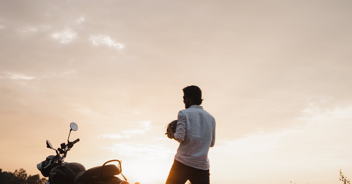 obtenez une assurance moto adaptée à vos besoins. protégez votre deux-roues avec des couvertures complètes et des tarifs compétitifs. roulez en toute tranquillité avec notre service professionnel.