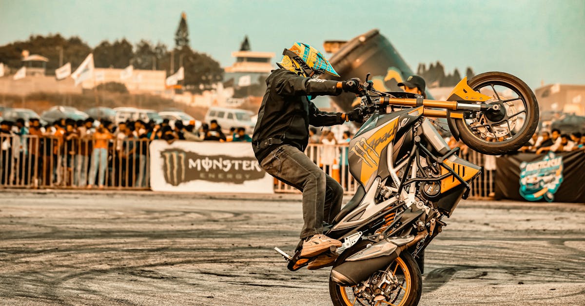 découvrez nos options d'assurance moto adaptées à tous les conducteurs. protégez votre véhicule avec des couvertures complètes et des tarifs compétitifs. profitez d'une tranquillité d'esprit sur la route grâce à une assurance moto sur mesure.