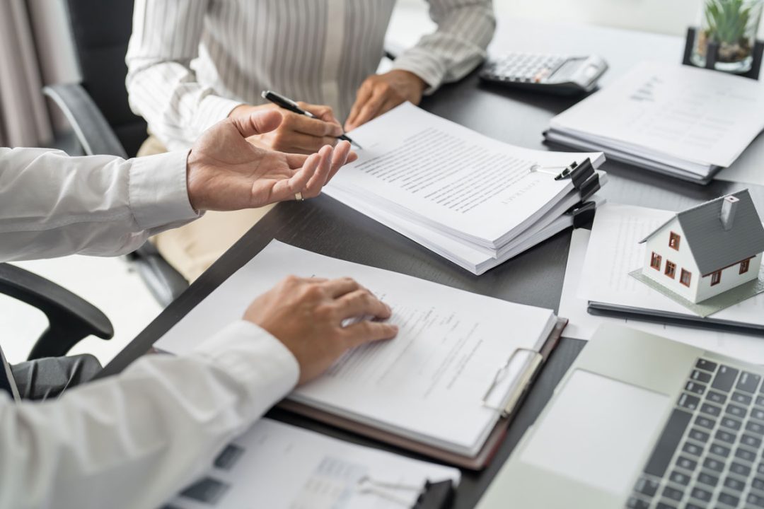 découvrez notre guide complet sur les contrats d'assurance à toulouse. informez-vous sur les différentes options d'assurance, comparez les offres et trouvez la couverture idéale pour vos besoins.