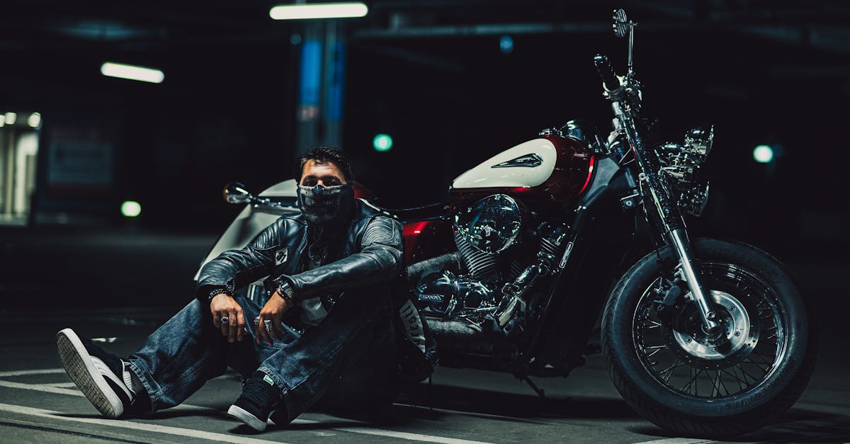 découvrez tout ce qu'il faut savoir sur le code de la route pour motos. apprenez les règles essentielles, les conseils de sécurité et les meilleures pratiques pour conduire en toute sécurité.