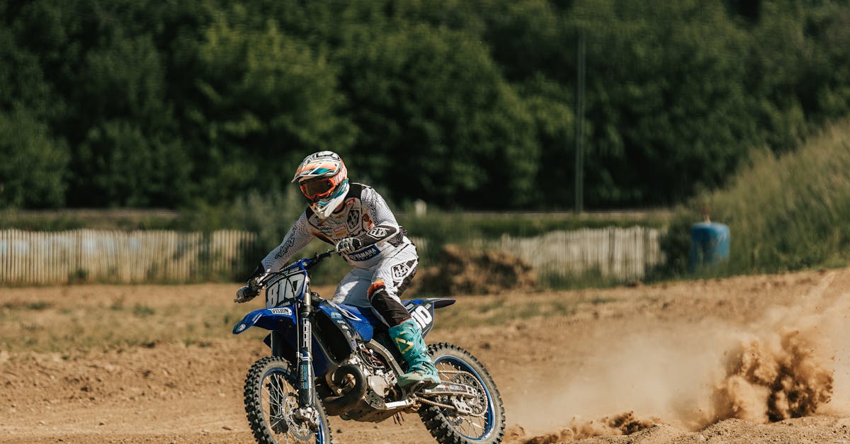 découvrez nos solutions d'assurance pour motos qui vous offrent une protection sur mesure, des garanties complètes et un service client à votre écoute. roulez en toute sérénité avec notre assurance moto adaptée à vos besoins.